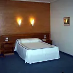 ホテル Colon Tuy トゥイ