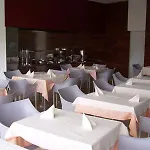 ホテル Colon Tuy