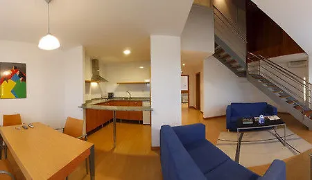 Colon Tuy ホテル トゥイ