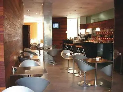 Colón Tuy Hotel